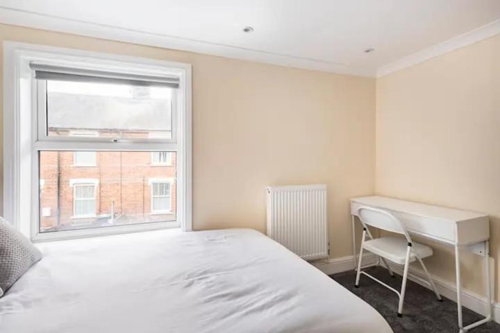 Nice 2 Bedroom House In Стоумаркет Экстерьер фото